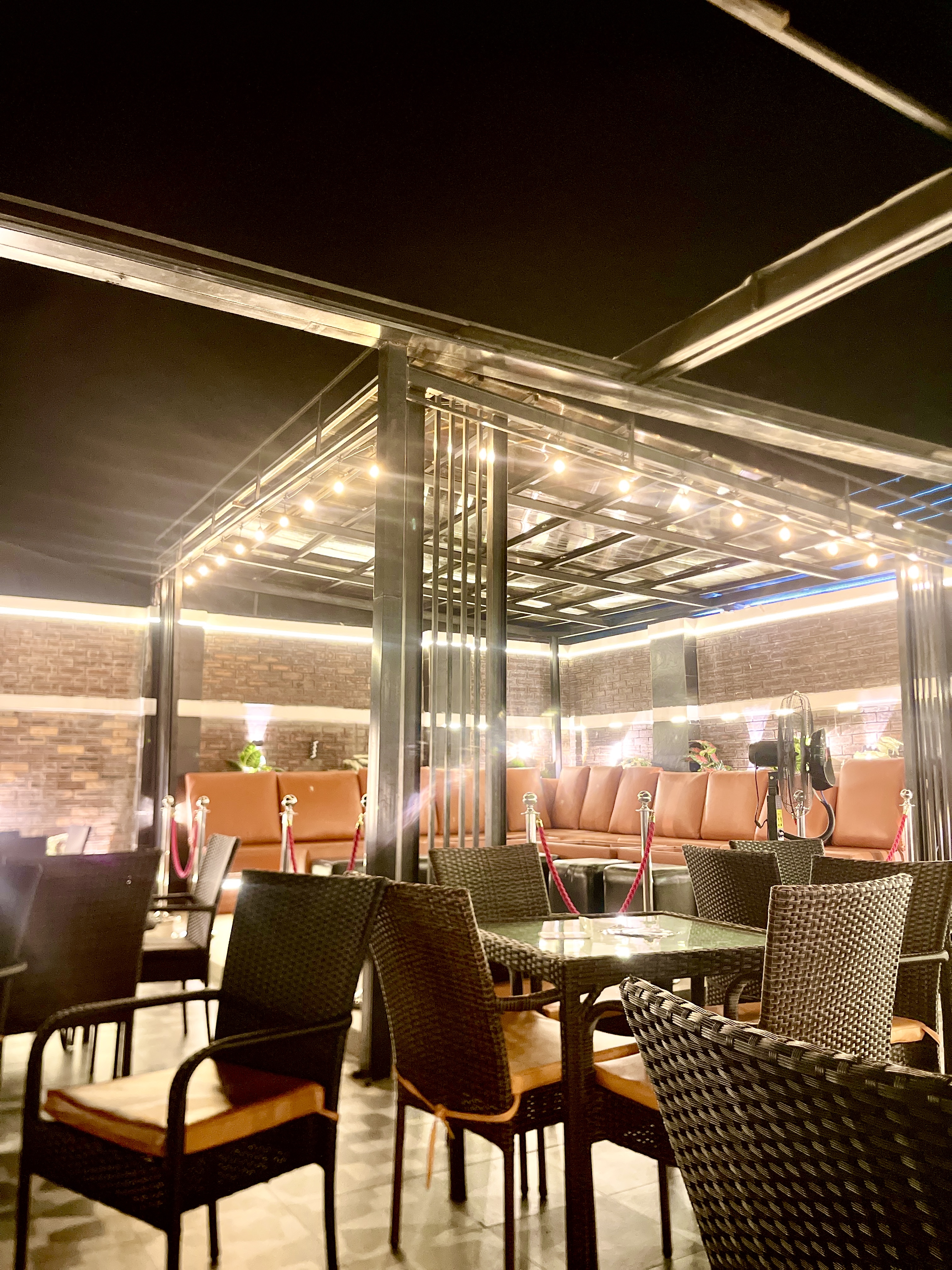 Hotel Bar